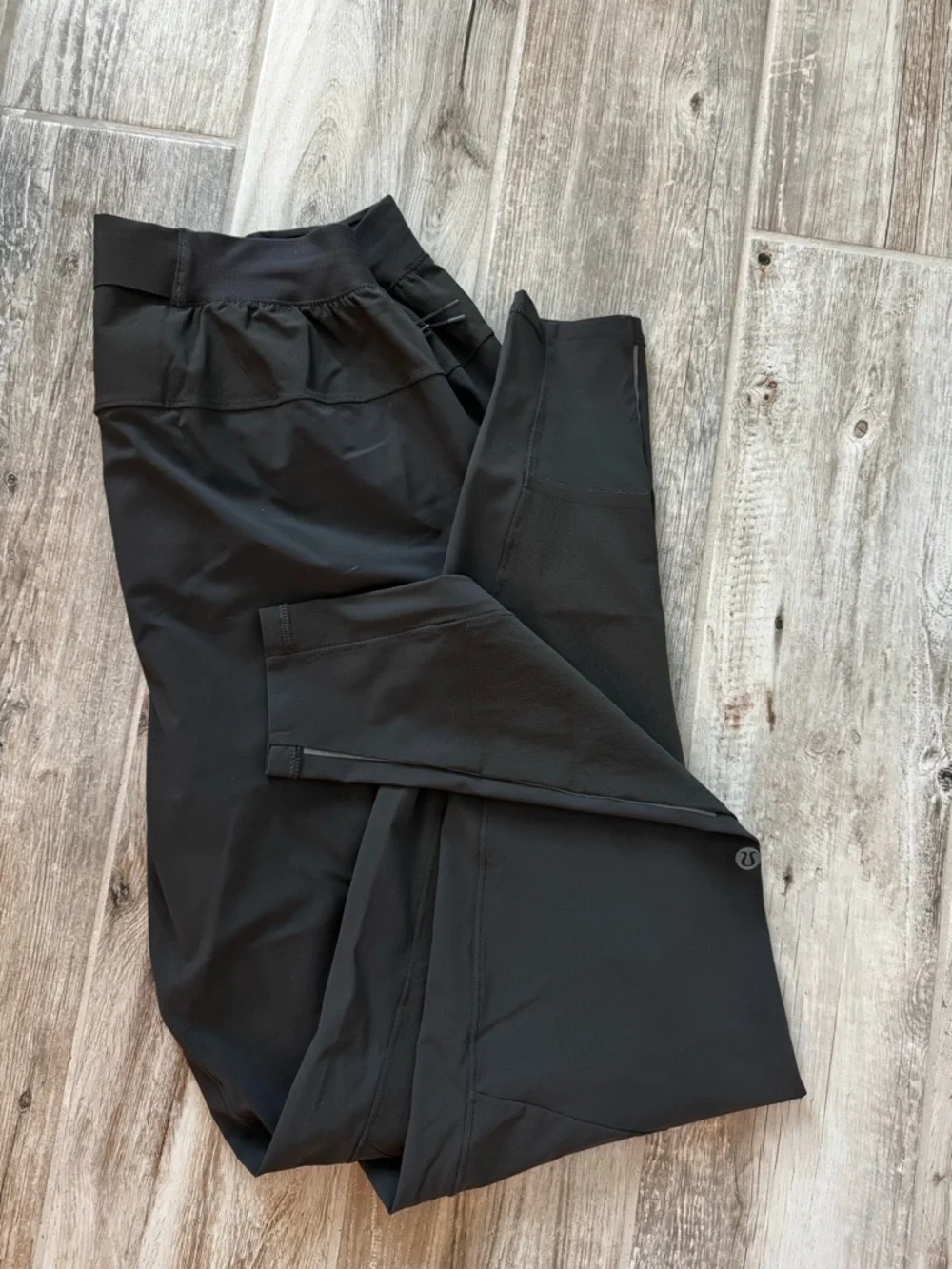 Lululemon Surge Hybrid Pant Graphite Grey Men’s Medium Like New